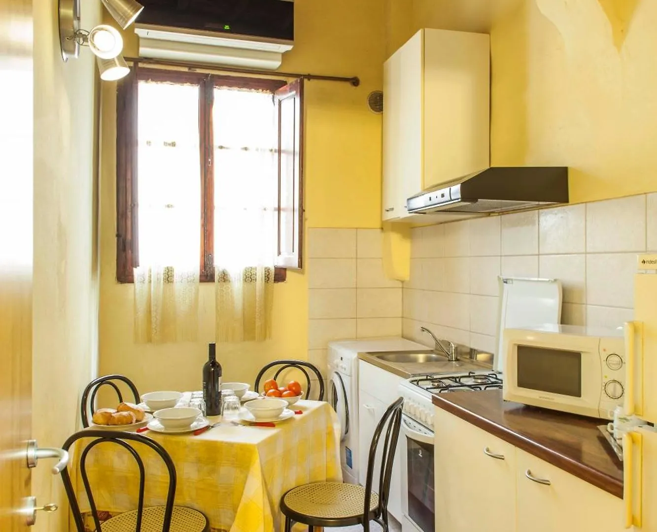Appartamenti Ruggini Florence Italy